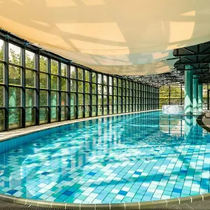 Corendon Amsterdam Schiphol Airport, A Tribute Portfolio 4* Badhoevedorp