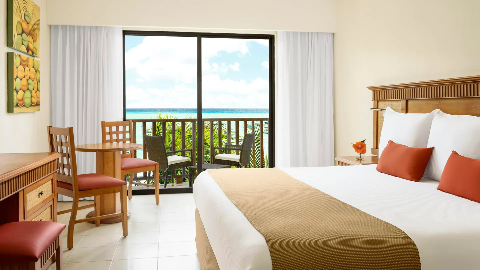 The Reef Coco Beach Resort & Spa Playa del Carmen